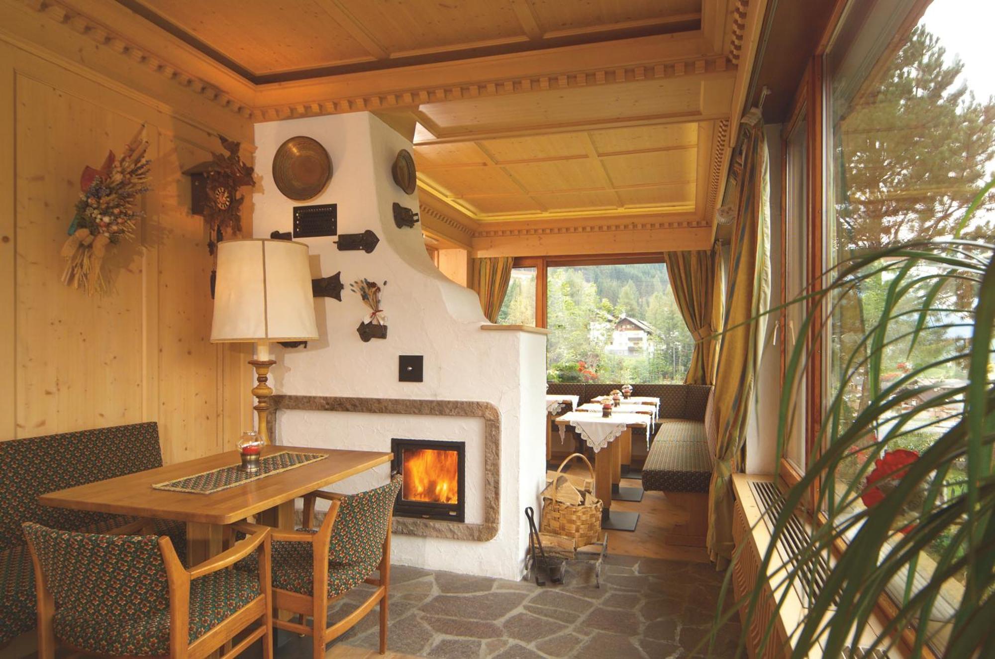 Hotel Catinaccio Rosengarten Моэна Экстерьер фото