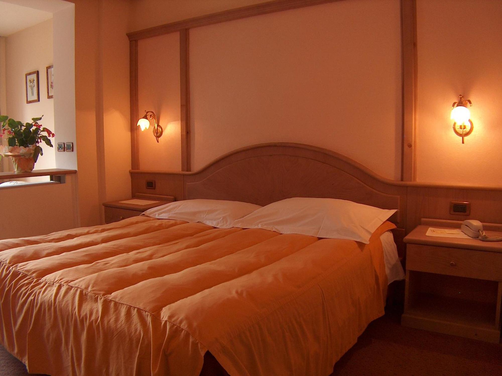 Hotel Catinaccio Rosengarten Моэна Экстерьер фото